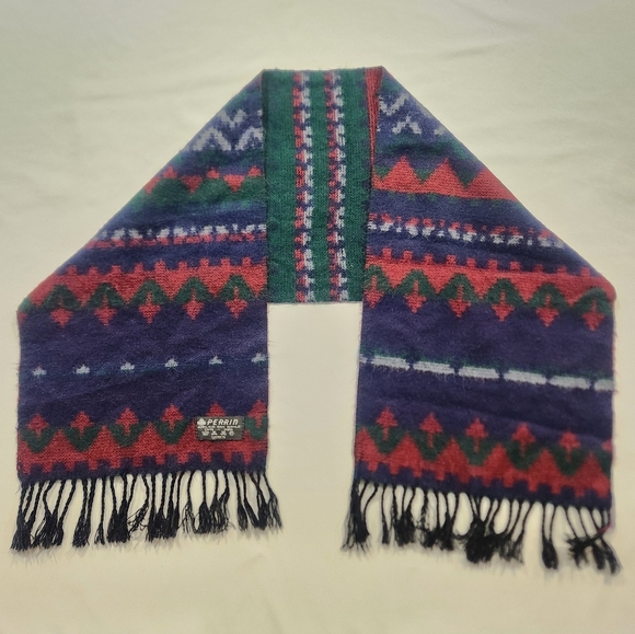 Vintage Perrin Fair Isle Aztec Pattern Scarf ❄️ - Picture 4 of 10